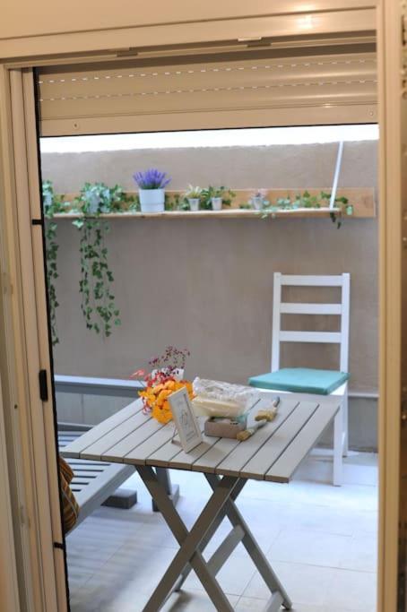 Apartmán Modern Urban Host With Private Courtyard Soluň Exteriér fotografie