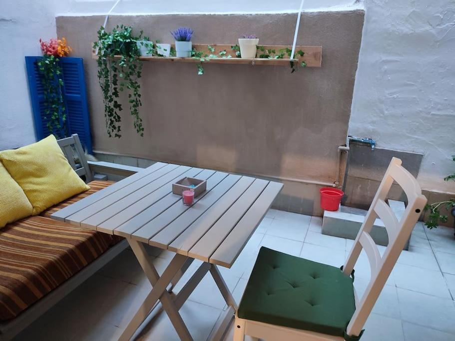 Apartmán Modern Urban Host With Private Courtyard Soluň Exteriér fotografie