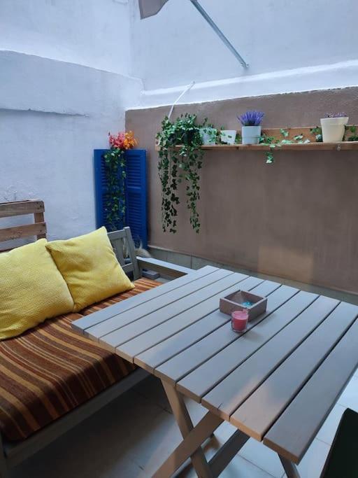 Apartmán Modern Urban Host With Private Courtyard Soluň Exteriér fotografie