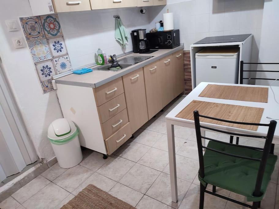 Apartmán Modern Urban Host With Private Courtyard Soluň Exteriér fotografie