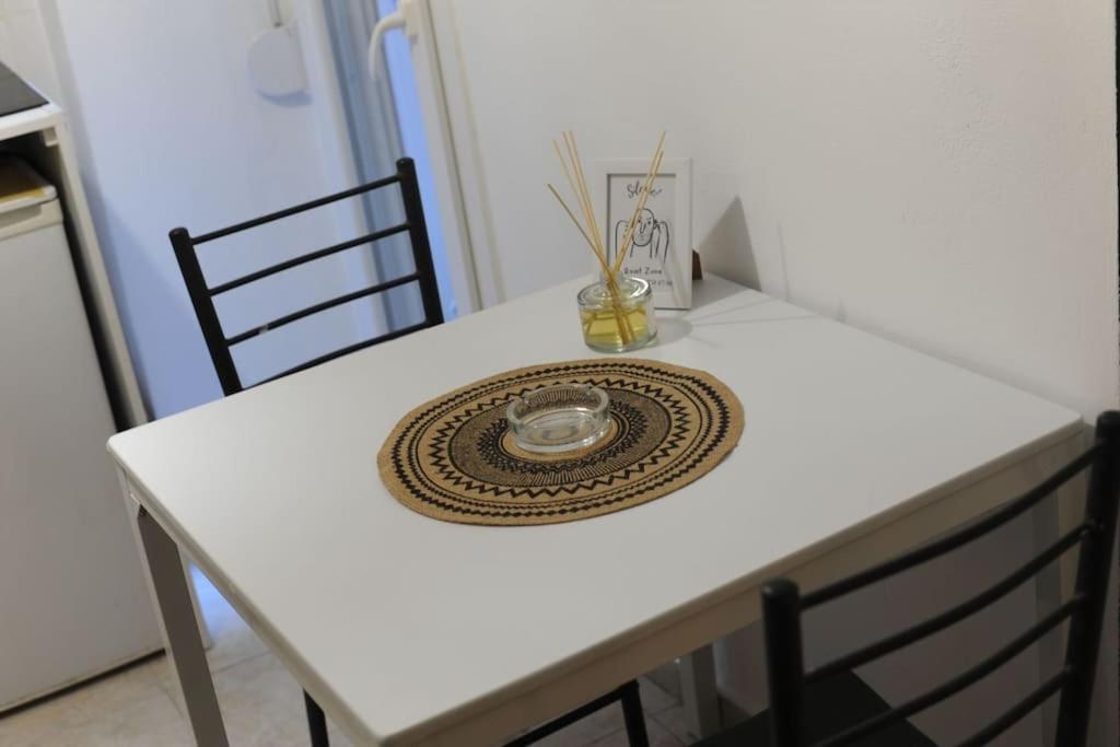Apartmán Modern Urban Host With Private Courtyard Soluň Exteriér fotografie