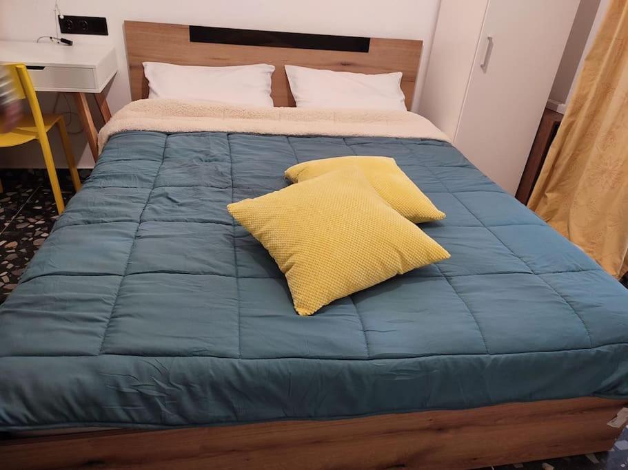 Apartmán Modern Urban Host With Private Courtyard Soluň Exteriér fotografie