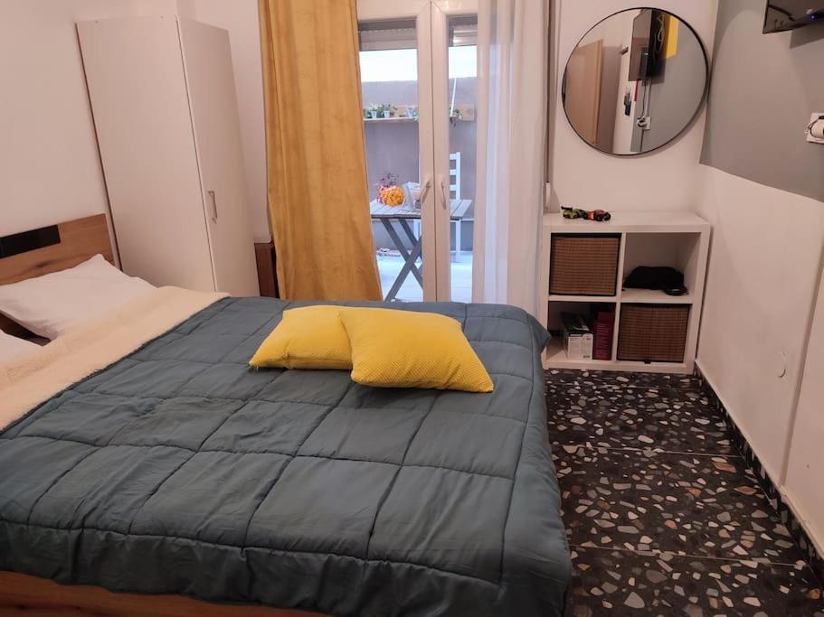 Apartmán Modern Urban Host With Private Courtyard Soluň Exteriér fotografie